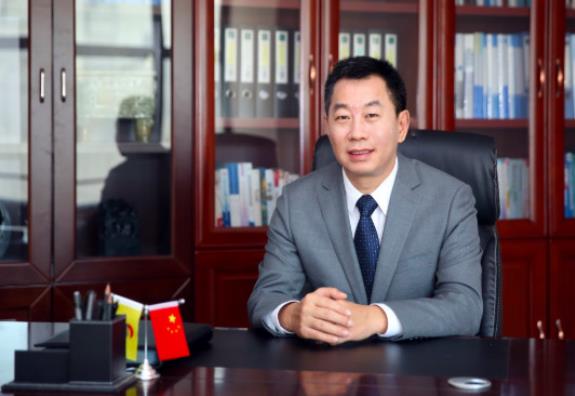 【证券时报网 】卢召义出任总经理 东果博天猛虎添翼。